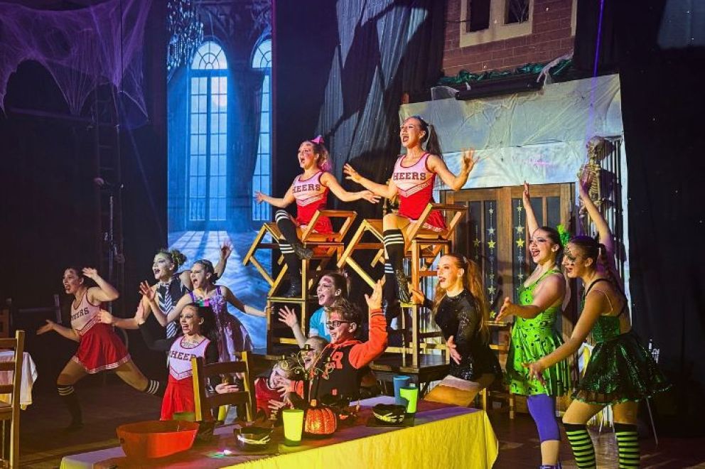 Halloween circus show 2026 Monsters Ball